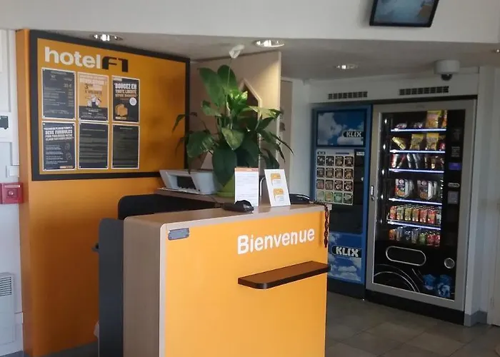 Otel F1 Tarbes Séméac