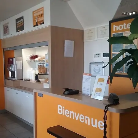 Hotel F1 Tarbes Semeac