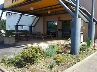 Hotel F1 Tarbes Semeac